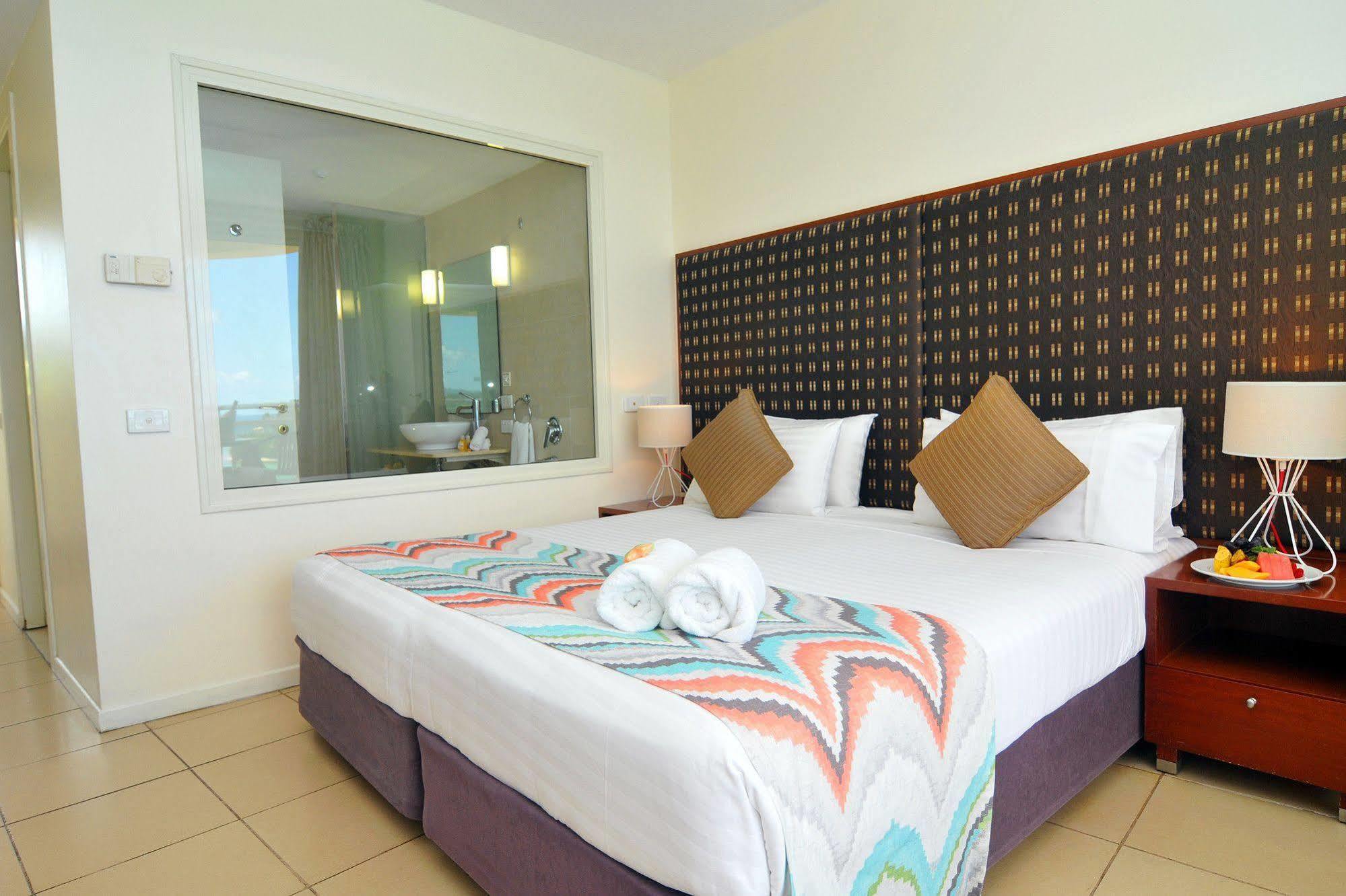 Grand Hotel & Casino Port Vila Exterior photo